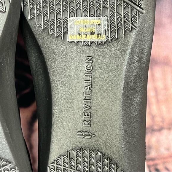 REVITALIGN Black Snake Print Inca Leather Orthotic Support Slip On Flats - Picture 11 of 14